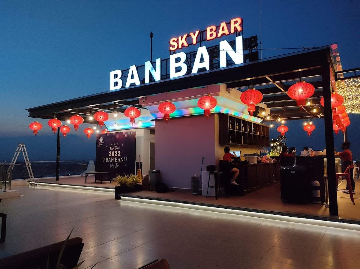BANBAN SKY BAR — photo 1