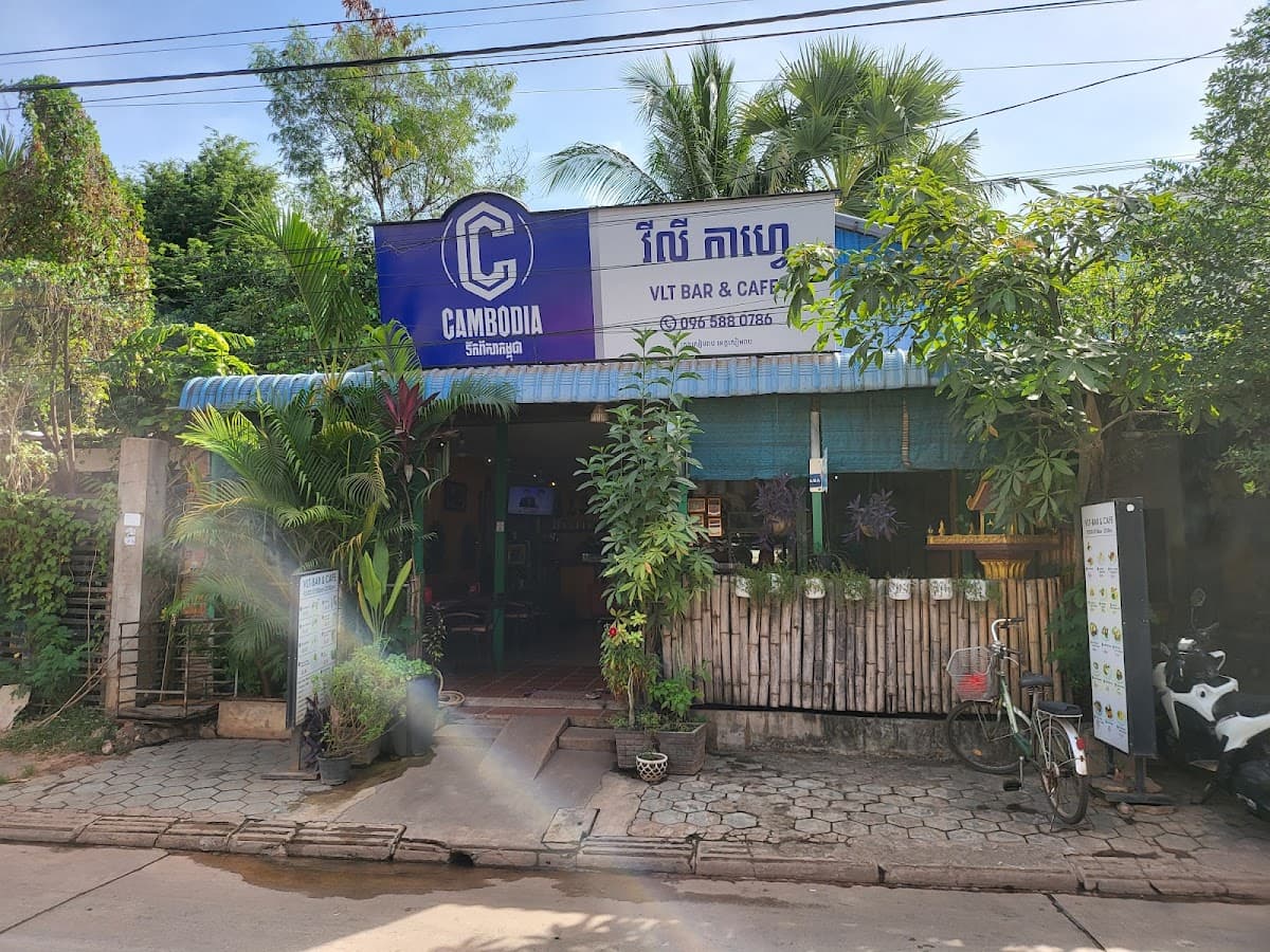 VLT Bar & Cafe — photo 1