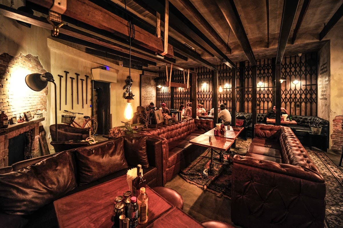 BATTBONG Speakeasy Bar . Bistro — photo 1