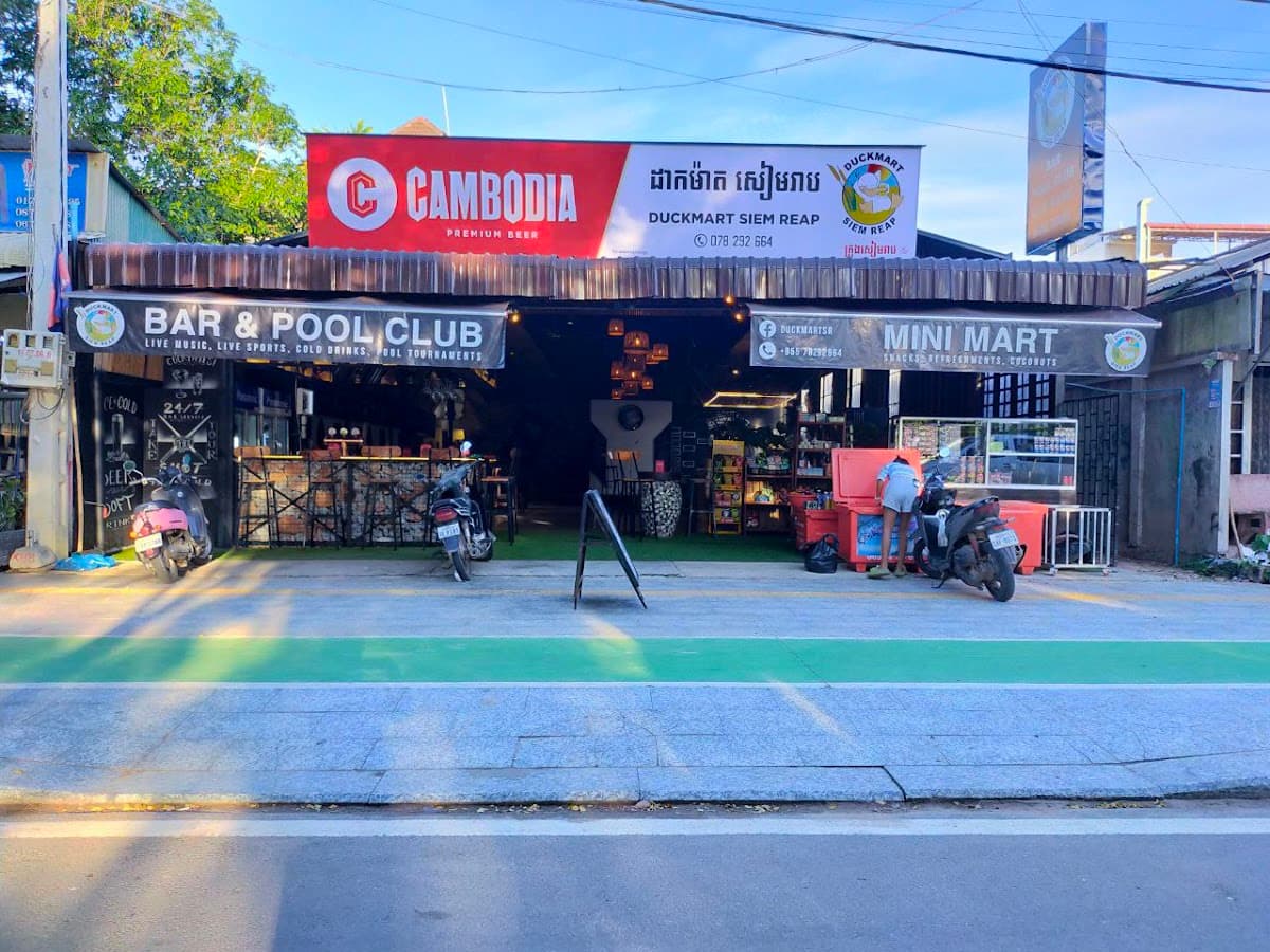 Duckmart - Riverside (24-hour bar) — photo 1