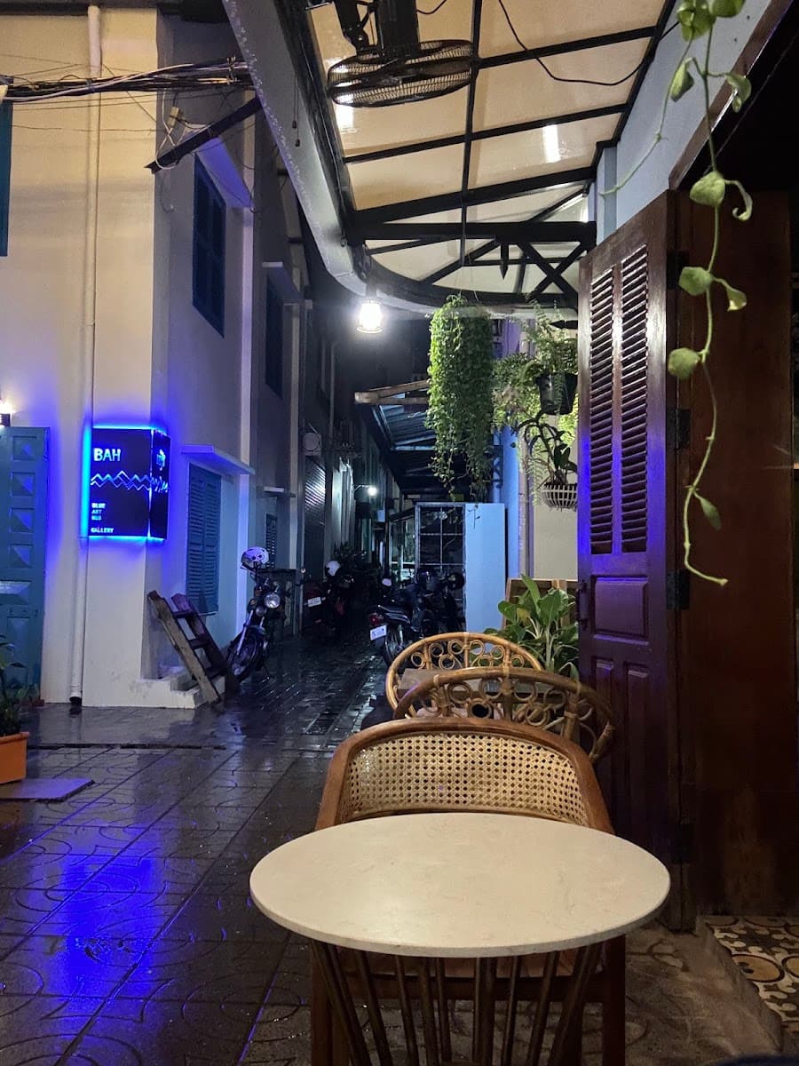 Harry’s Lounge•OldMarketLane• — photo 1