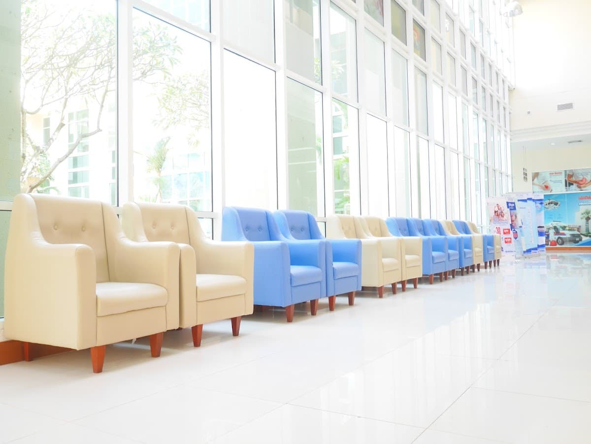 Royal Angkor International Hospital